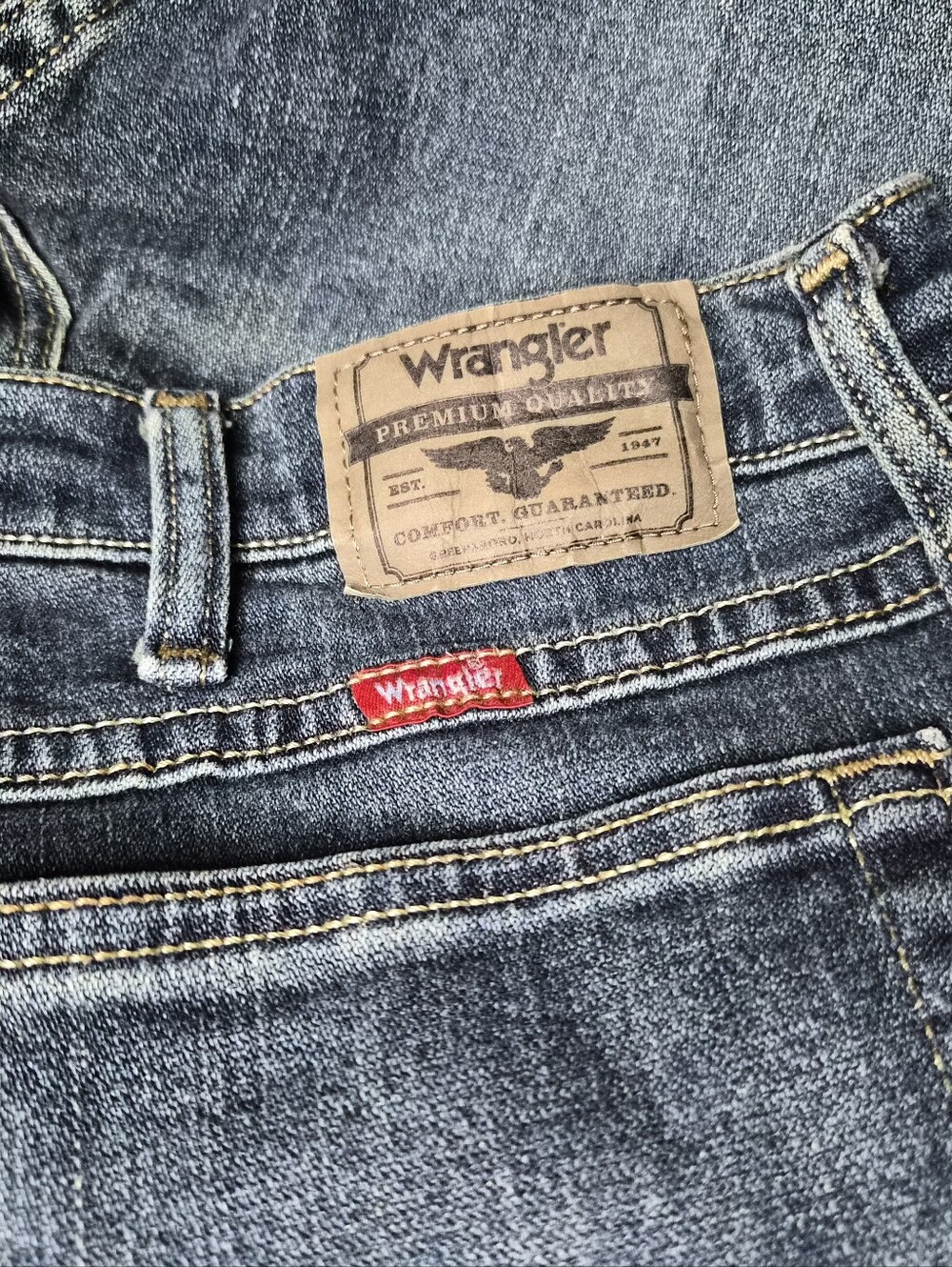36 X 34 Wrangler Mens Denim Jeans Relaxed Fit Boot Cut Western Cowboy Rodeo NFR